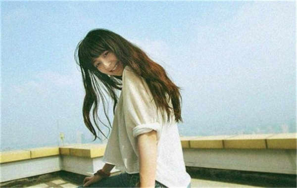 海拉尔怀孕几个月可以抽血化验男女(怀孕50天抽血化验男女准吗)